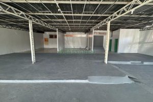 Loja com 594m², no bairro Pio X em Caxias do Sul para Alugar ou Comprar