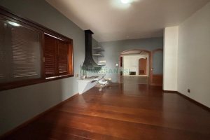 Apartamento com 382m², 3 dormitórios, 5 vagas, no bairro Panazzolo em Caxias do Sul para Alugar