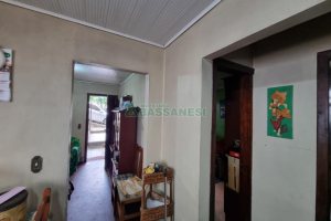 Casa com 164m², 3 dormitórios, no bairro Panazzolo em Caxias do Sul para Comprar
