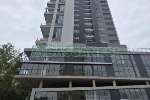 Sala com 89m², 1 vaga, no bairro Exposição em Caxias do Sul para Comprar