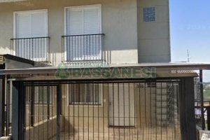 Sobrado Mobiliado com 70m², 2 dormitórios, 1 vaga, no bairro Salgado Filho em Caxias do Sul para Alugar