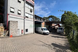 Pavilhão com 1467m², no bairro Distrito Industrial em Caxias do Sul para Alugar