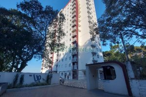Apto Mobiliado com 30m², 1 dormitório, 1 vaga, no bairro Petrópolis em Caxias do Sul para Alugar