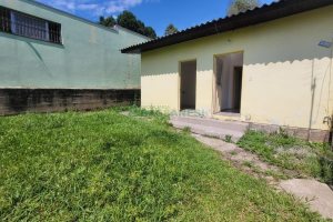 Casa com 63m², 3 dormitórios, 1 vaga, no bairro Cruzeiro em Caxias do Sul para Comprar