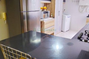 Apartamento com 82m², 2 dormitórios, 2 vagas, no bairro Medianeira em Caxias do Sul para Comprar