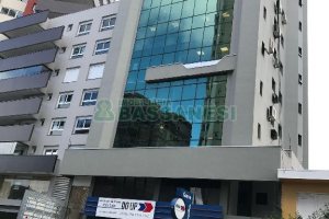 Sala com 65m², no bairro Rio Branco em Caxias do Sul para Alugar