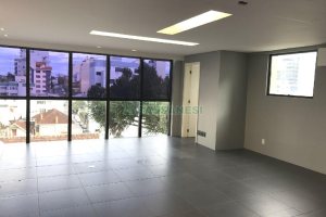 Sala com 65m², no bairro Rio Branco em Caxias do Sul para Alugar