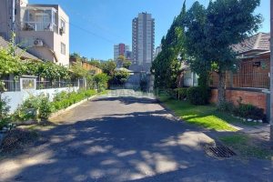 Pavilhão com 450m², no bairro Pio X em Caxias do Sul para Alugar