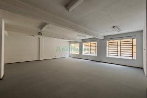 Loja com 285m², no bairro Centro em Caxias do Sul para Alugar ou Comprar