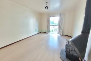 Apto/Cobertura com 285m², 5 dormitórios, 4 vagas, no bairro Panazzolo em Caxias do Sul para Comprar