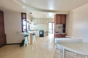 Apto/Cobertura com 285m², 5 dormitórios, 4 vagas, no bairro Panazzolo em Caxias do Sul para Comprar