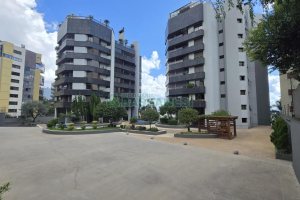 Apto Mobiliado com 374m², 3 dormitórios, 4 vagas, no bairro Madureira em Caxias do Sul para Alugar ou Comprar