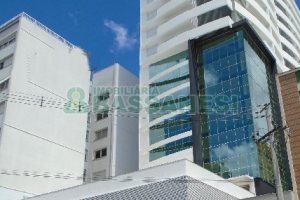 Apto Mobiliado com 70m², 1 dormitório, 1 vaga, no bairro Lourdes em Caxias do Sul para Alugar