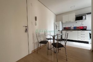 Apto Mobiliado com 70m², 1 dormitório, 1 vaga, no bairro Lourdes em Caxias do Sul para Alugar