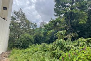 Terreno com 607m², no bairro Jardim América em Caxias do Sul para Comprar