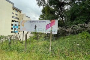 Terreno com 607m², no bairro Jardim América em Caxias do Sul para Comprar