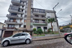 Apartamento com 139m², 3 dormitórios, 1 vaga, no bairro Medianeira em Caxias do Sul para Comprar