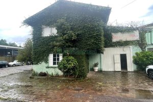 Pavilhão com 700m², no bairro Desvio Rizzo em Caxias do Sul para Comprar