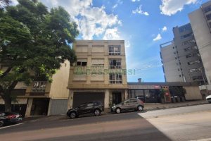 Apartamento com 76m², 2 dormitórios, 1 vaga, no bairro Madureira em Caxias do Sul para Alugar