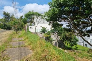 Terreno, no bairro Cinqüentenário em Caxias do Sul para Comprar
