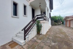 Casa com 70m², 2 dormitórios, no bairro Rio Branco em Caxias do Sul para Alugar
