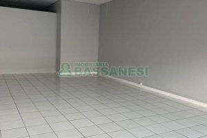 Loja com 192m², no bairro São Pelegrino em Caxias do Sul para Alugar
