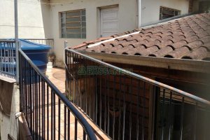 Casa com 208m², 2 dormitórios, 1 vaga, no bairro São Leopoldo em Caxias do Sul para Comprar