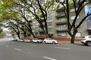 Apartamento com 90m², 2 dormitórios, 1 vaga, no bairro Centro em Caxias do Sul para Comprar