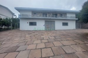 Pavilhão com 300m², no bairro De Lazzer em Caxias do Sul para Alugar