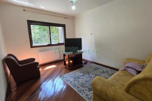 Casa com 500m², 4 dormitórios, 4 vagas, no bairro Esplanada em Caxias do Sul para Comprar