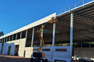 Pavilhão com 5175m², no bairro Ana Rech em Caxias do Sul para Alugar