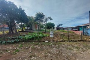 Terreno com 320m², no bairro Forqueta em Caxias do Sul para Comprar