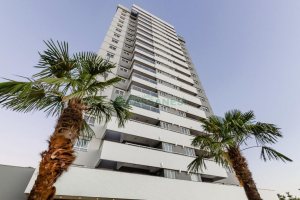 Apartamento com 91m², 3 dormitórios, 2 vagas, no bairro Panazzolo em Caxias do Sul para Comprar