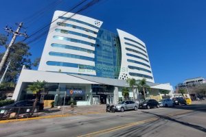 Sala com 30m², no bairro Villagio Iguatemi em Caxias do Sul para Alugar