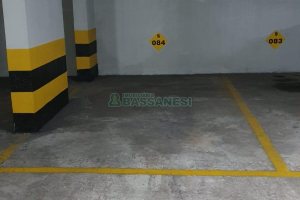 Box com 12m², no bairro Centro em Caxias do Sul para Comprar