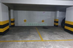 Box com 12m², no bairro Centro em Caxias do Sul para Comprar