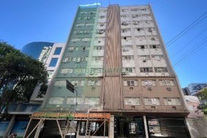 Sala com 386m², no bairro Centro em Caxias do Sul para Alugar ou Comprar