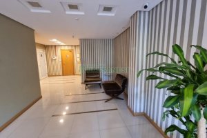 Apartamento com 74m², 2 dormitórios, 2 vagas, no bairro Madureira em Caxias do Sul para Comprar