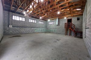 Pavilhão com 140m², 2 vagas, no bairro Cruzeiro em Caxias do Sul para Alugar