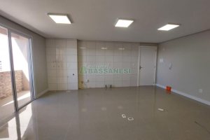Apartamento com 53m², 2 dormitórios, 1 vaga, no bairro Vila Verde em Caxias do Sul para Comprar