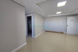 Apartamento com 53m², 2 dormitórios, 1 vaga, no bairro Vila Verde em Caxias do Sul para Comprar