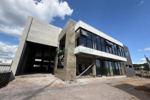 Pavilhão com 1347m², no bairro Desvio Rizzo em Caxias do Sul para Alugar