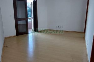 Apartamento com 97m², 3 dormitórios, 1 vaga, no bairro Universitário em Caxias do Sul para Alugar