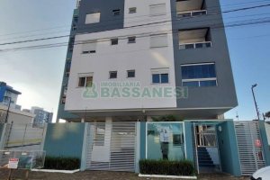 Apartamento com 70m², 2 dormitórios, 2 vagas, no bairro Vila Verde em Caxias do Sul para Alugar