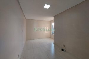 Apartamento com 70m², 2 dormitórios, 2 vagas, no bairro Vila Verde em Caxias do Sul para Alugar