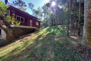 Chácara com 230m², 3 dormitórios, 3 vagas, no bairro São Virgílio em Caxias do Sul para Comprar