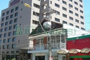 Loja com 120m², no bairro Pio X em Caxias do Sul para Alugar