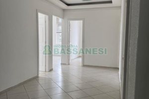 Sala com 103m², no bairro Centro em Caxias do Sul para Alugar
