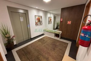 Apartamento com 97m², 2 dormitórios, 2 vagas, no bairro Jardim América em Caxias do Sul para Comprar