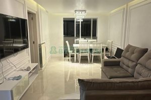 Apartamento com 94m², 3 dormitórios, 1 vaga, no bairro Rio Branco em Caxias do Sul para Comprar
